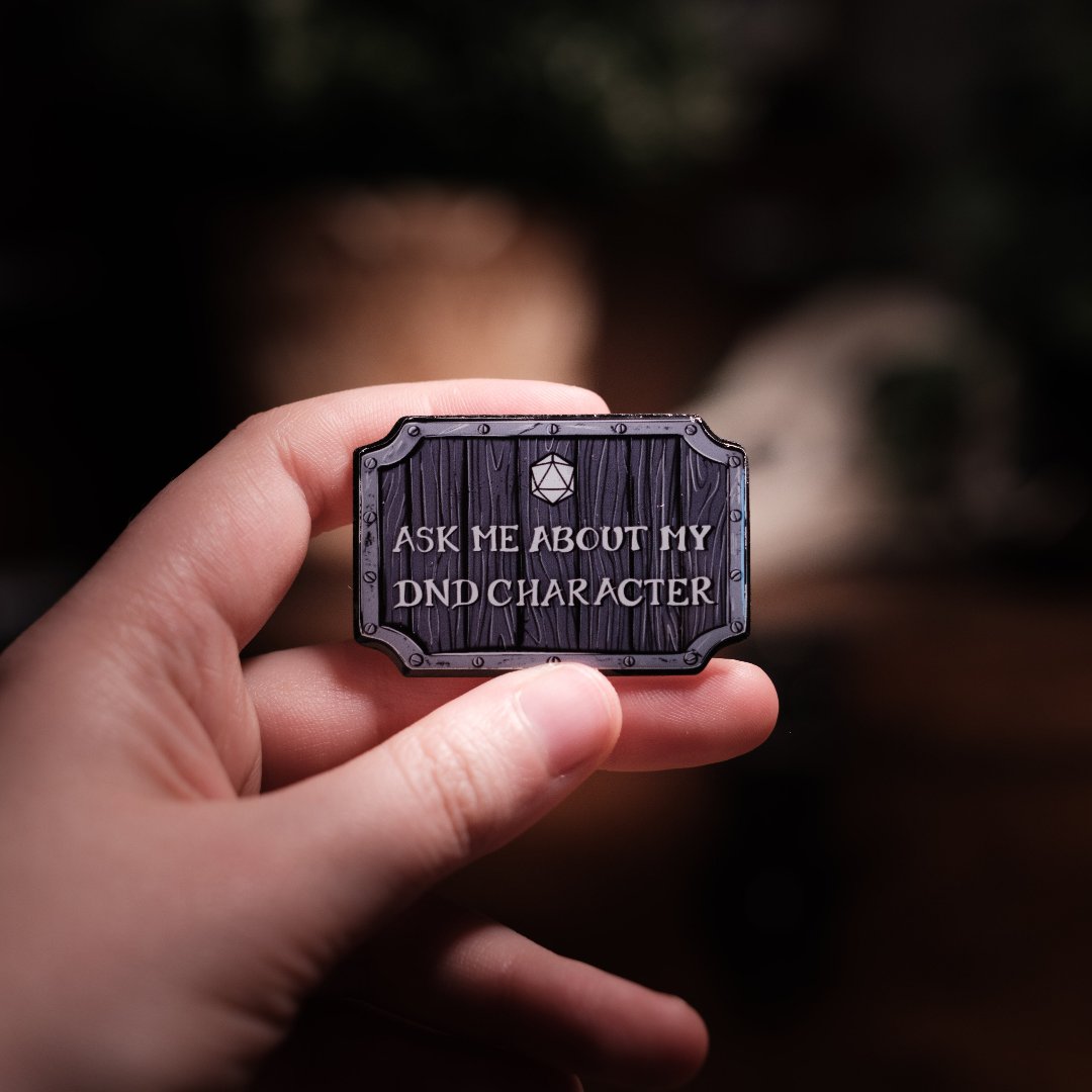 Pins/Magnet "Ask me about my DnD character" fait main